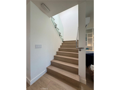 Modern luxury blends with Mid-Century in Weatherly Bay with a 25 - photo 25