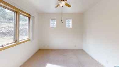 Charming Southwestern-style 3BD/2BA home off N Swan, surrounded