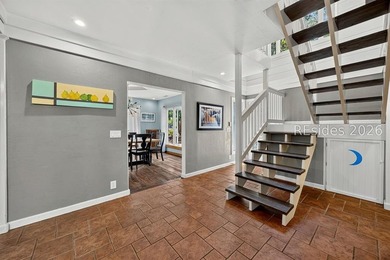 Private Golf Course Estate with Guest House, Bonus Suite & - photo 30
