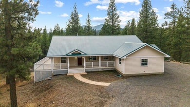 Sprague River Home For Sale in Chiloquin Oregon