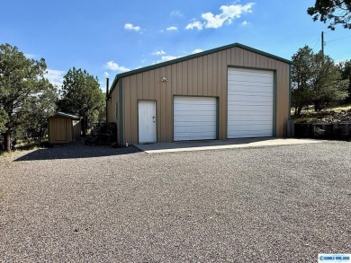 Charming Southwestern-style 3BD/2BA home off N Swan, surrounded