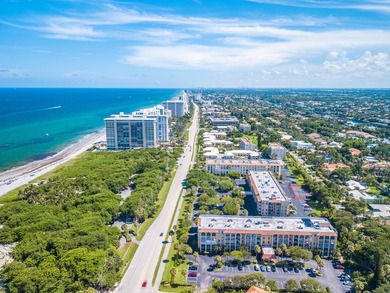Light and bright south-facing condo just steps to the beach and - photo 1