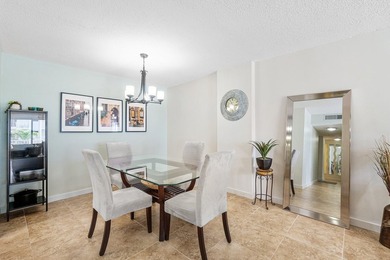 Light and bright south-facing condo just steps to the beach and - photo 7