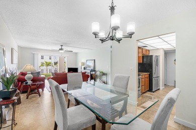 Light and bright south-facing condo just steps to the beach and - photo 9