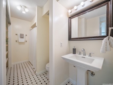 Welcome to easy island living in this clean, move-in ready - photo 6