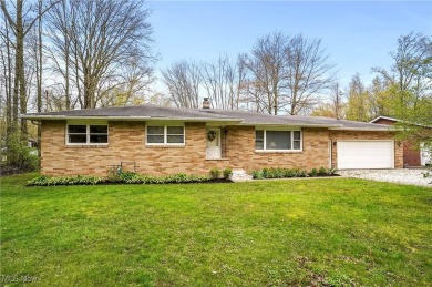 Mosquito Lake Home Sale Pending in Cortland Ohio