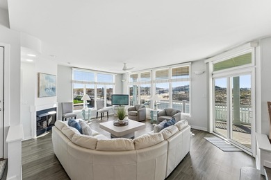 Oceanfront Southend location ' 5 bedrooms ' Covered private - photo 11