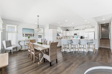 Oceanfront Southend location ' 5 bedrooms ' Covered private - photo 14