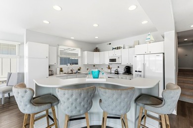 Oceanfront Southend location ' 5 bedrooms ' Covered private - photo 22