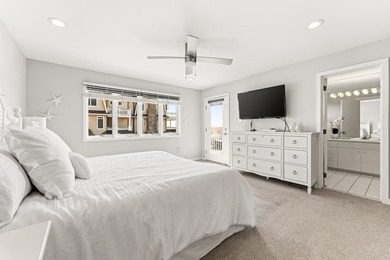 Oceanfront Southend location ' 5 bedrooms ' Covered private - photo 27