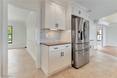 Brand New Tile Roof with warranty! New Kitchen, New Flooring - photo 8