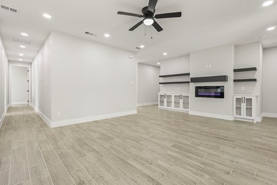 ***BACK ON THE MARKET, READY FOR A NEW BUYER*** Beautiful 2023