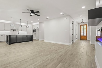 ***BACK ON THE MARKET, READY FOR A NEW BUYER*** Beautiful 2023