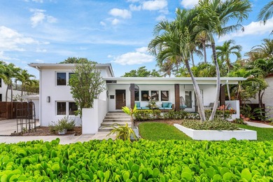 This exceptional East Boca residence is located in the highly - photo 1