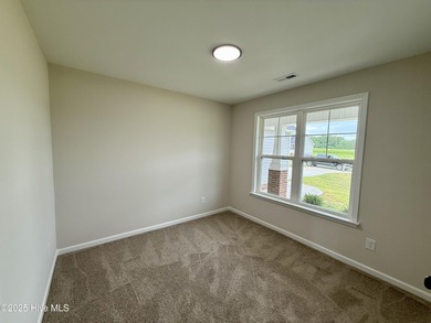Awesome 4 bedroom ranch plan in new neighborhood Flower Hill! - photo 13