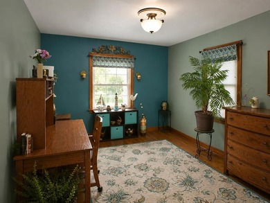 Nestled on the beautiful Eris St, in one of Racine's most - photo 19