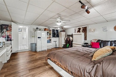 Welcome to this inviting 3-bedroom, 2-bath home in the heart of - photo 21