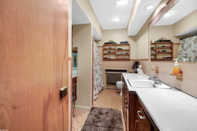 Opportunity knocks!! Put your ideas to work in this rare find in - photo 23