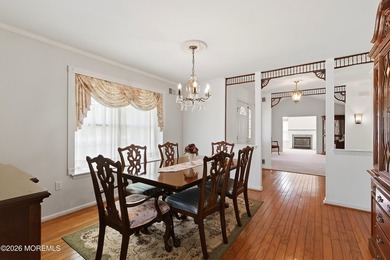 Welcome to the desirable Lake Ridge community! This spacious - photo 5