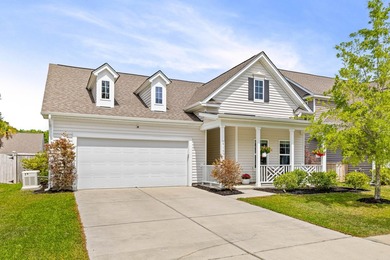 Single-story 3-bedroom home with pond views, paid-off solar - photo 7
