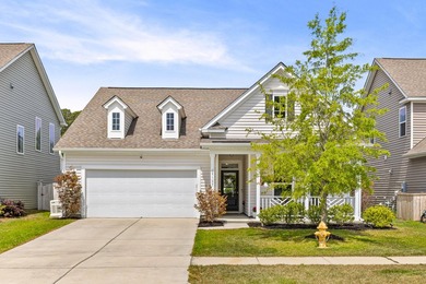 Single-story 3-bedroom home with pond views, paid-off solar - photo 8