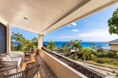 Stunning Ocean and Diamond Head views highlight this residence - photo 2