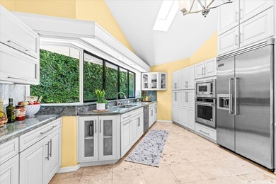 Stunning Ocean and Diamond Head views highlight this residence - photo 3
