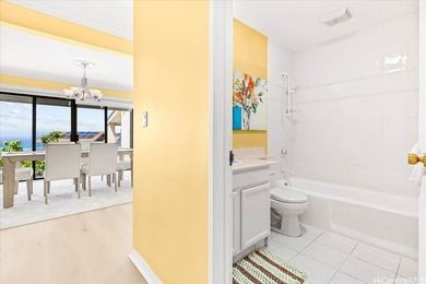Stunning Ocean and Diamond Head views highlight this residence - photo 7