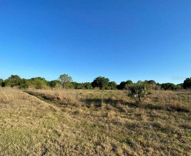 LOCATION! LOCATION! LOCATION! Don't miss this rare opportunity - photo 2