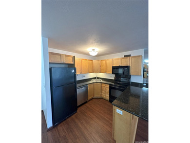 Welcome to Kaiolu Sunrise #606, a bright and breezy one-bedroom - photo 4