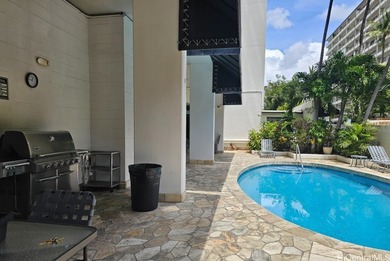 Welcome to Kaiolu Sunrise #606, a bright and breezy one-bedroom - photo 9