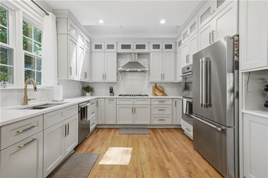 Nestled in a quiet cul-de-sac in the highly desirable, upscale - photo 11