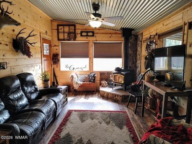 Cozy 3-bedroom, 1.5-bath home in the desirable White Mountain - photo 11