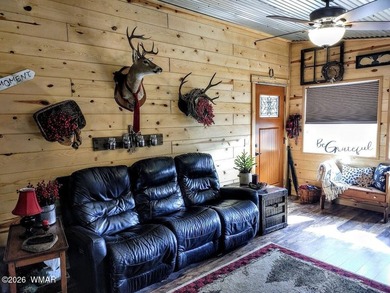 Cozy 3-bedroom, 1.5-bath home in the desirable White Mountain - photo 13