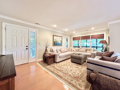 LAKE VIEW!!! Beautiful upper level condo located in a gated Lake - photo 17