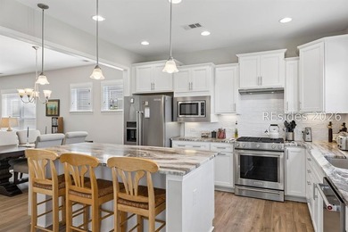 Wonderful Taft Street model on a lagoon with Walk up Attic! - photo 19