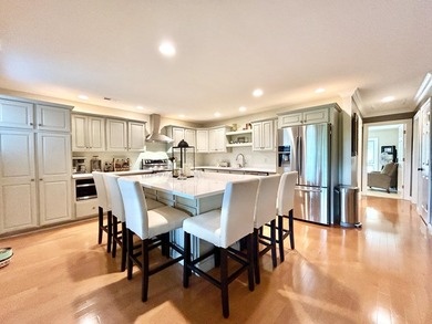 LAKE VIEW!!! Beautiful upper level condo located in a gated Lake - photo 21