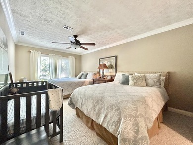 LAKE VIEW!!! Beautiful upper level condo located in a gated Lake - photo 31