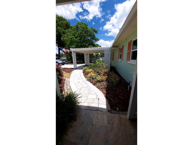 Under contract-accepting backup offers. Immaculately Renovated 4 - photo 7