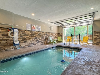 This stunning mountain home w/ 4 bedrooms 4 full bathrooms, 2 - photo 3