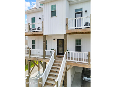 Fully furnished with a breathtaking view of the ICW! This 7