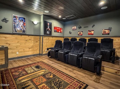 This stunning mountain home w/ 4 bedrooms 4 full bathrooms, 2 - photo 10
