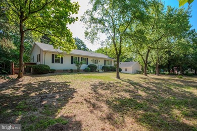 Welcome to your own waterfront retreat on the picturesque - photo 8