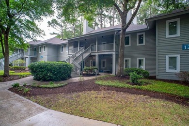 Come check out this well maintained 2bdrm fully furnished top - photo 1