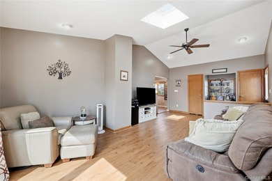 Welcome to this lovely two story Colonial in desirable - photo 9