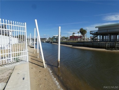 Looking for a place to Relax and enjoy breathtaking Gulf views - photo 26