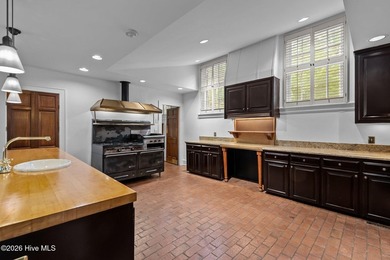 A True Hidden Gem!! Welcome to the breathtaking Parson's Estate - photo 37