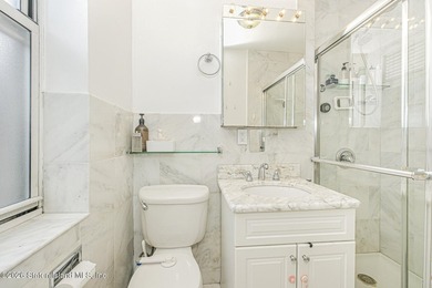 Welcome to this beautiful and spacious 3-bedroom, 2-bath co-op - photo 11