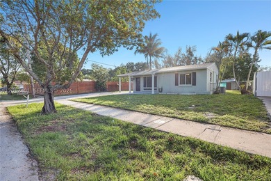 Beautifully updated and move-in ready Two bedroom + additional - photo 3