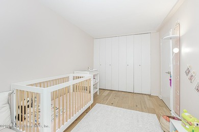Welcome to this beautiful and spacious 3-bedroom, 2-bath co-op - photo 13
